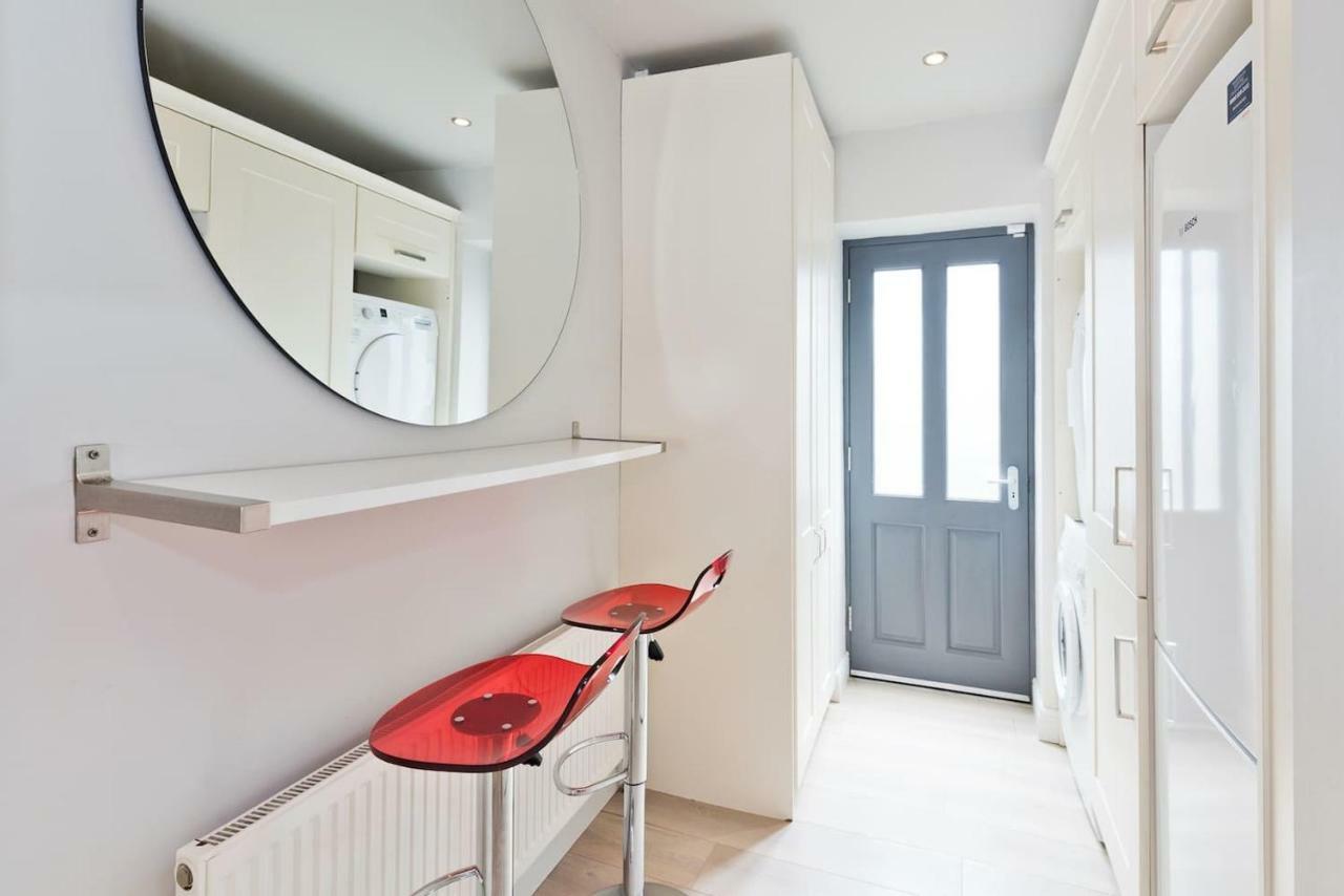 The Edge Suite - Hiphipstay Dublin Exteriér fotografie